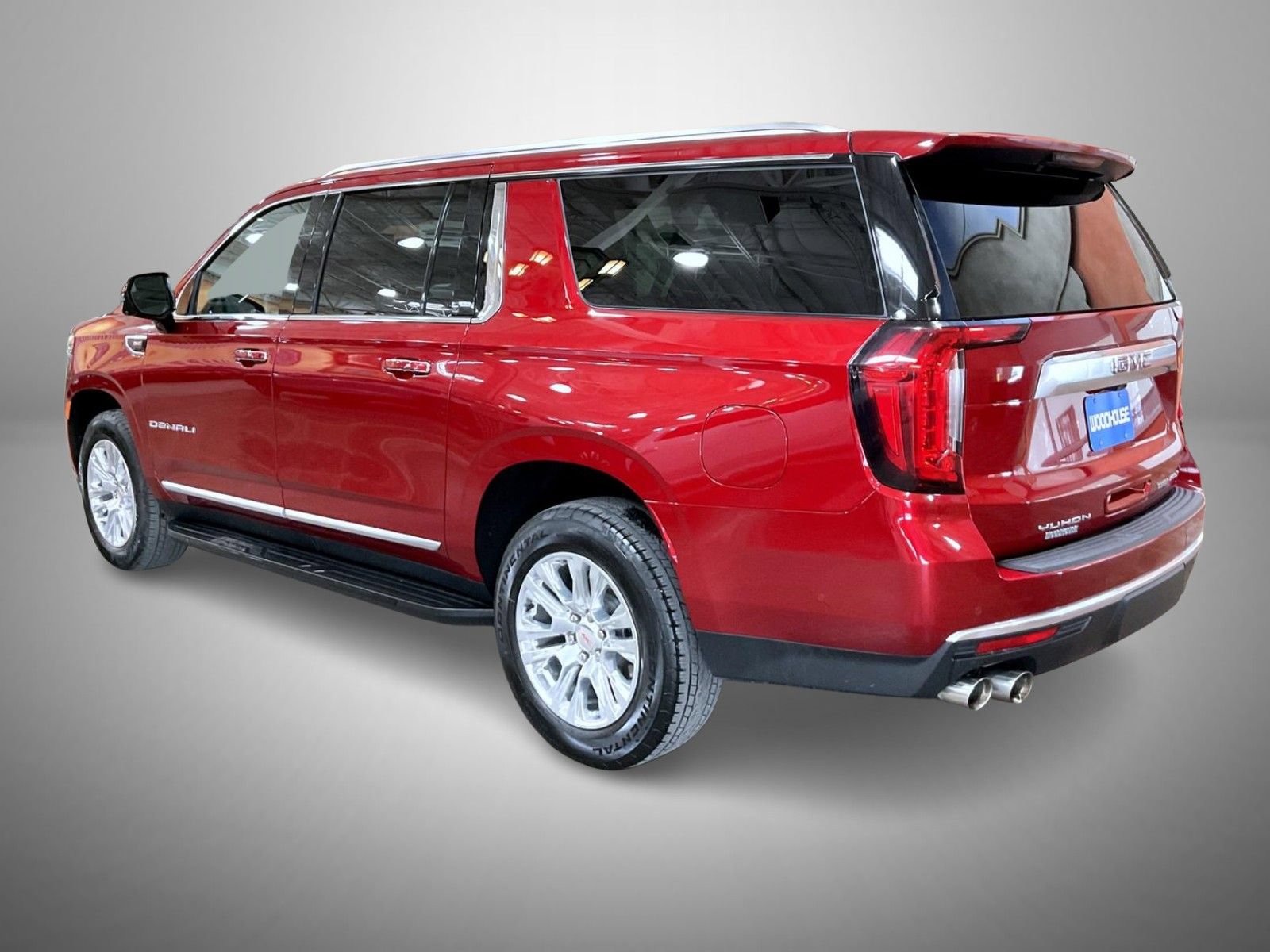 Certified 2024 GMC Yukon XL Denali w/ Advanced Technology Package AWD/4WD image 7