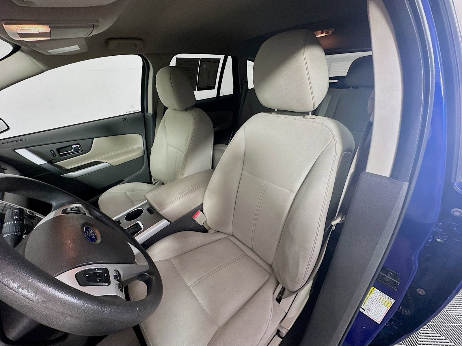 Used 2013 Ford Edge SE FWD image 19