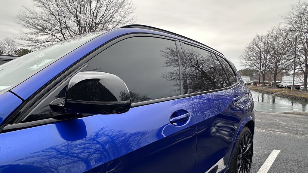 Used 2025 BMW X5 M60i image 9