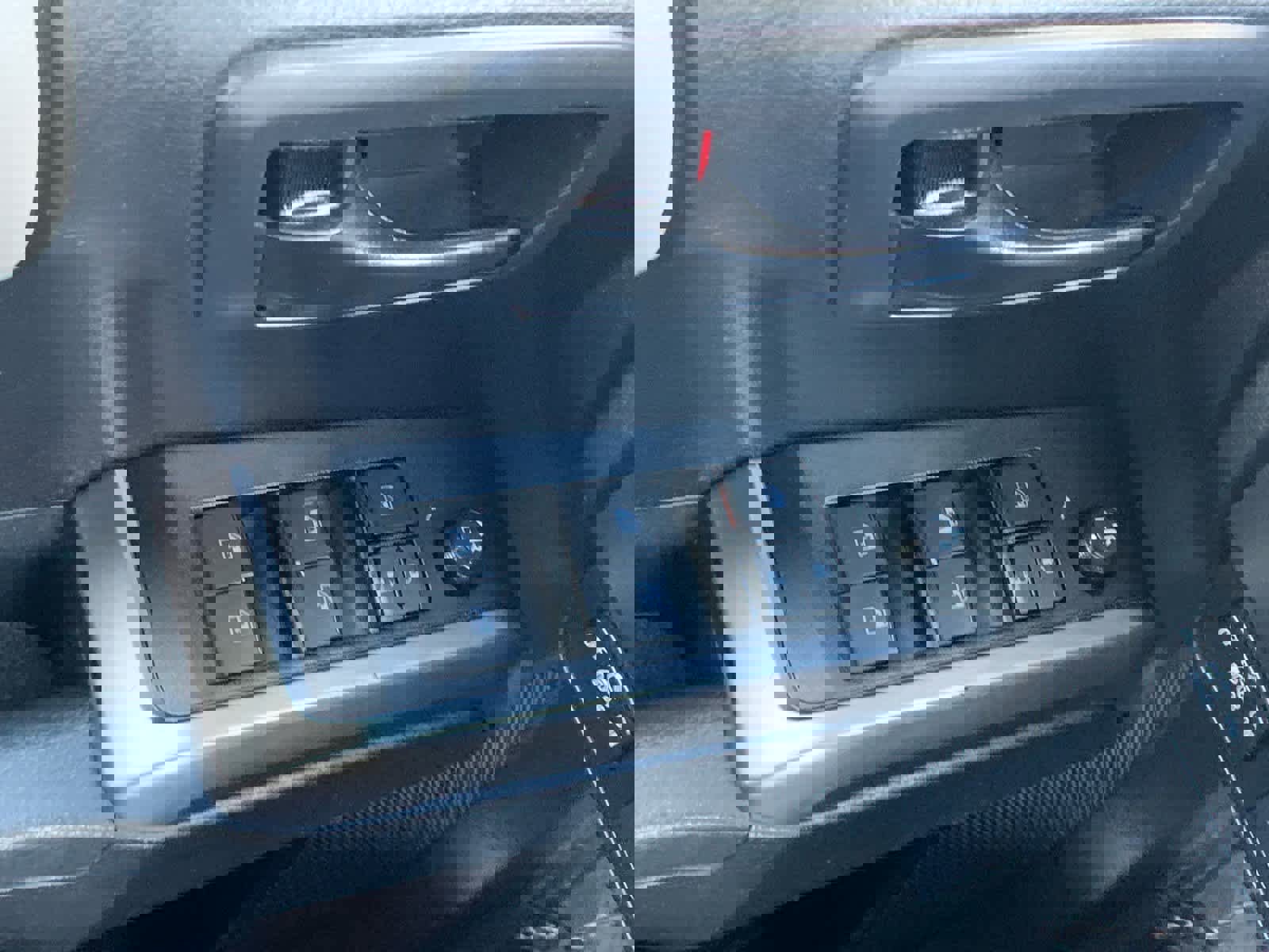 Used 2021 Toyota Tacoma SR5 image 24