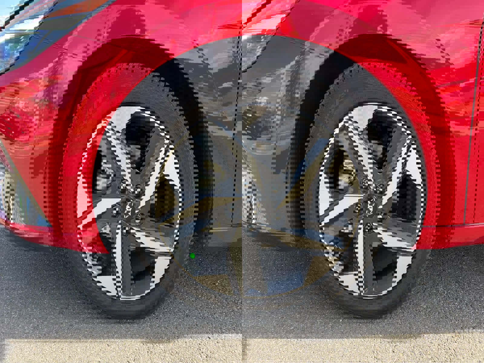 Certified 2023 Hyundai Elantra Limited w/ Cargo Package image 13