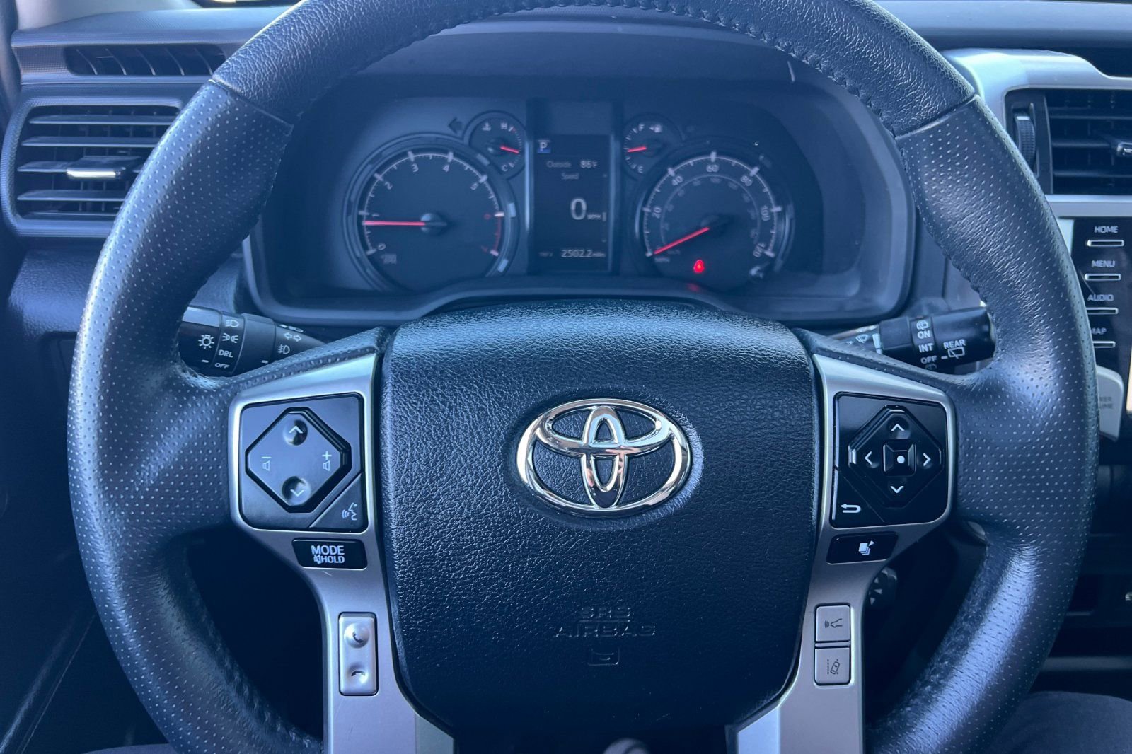 Used 2021 Toyota 4Runner SR5 Premium w/ Moonroof Package AWD/4WD image 25