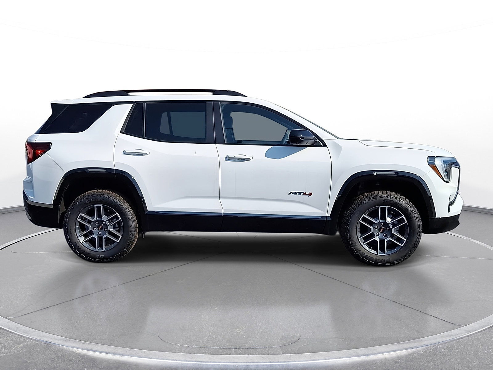 New 2026 GMC Terrain AT4 w/ Technology Package II AWD/4WD image 9