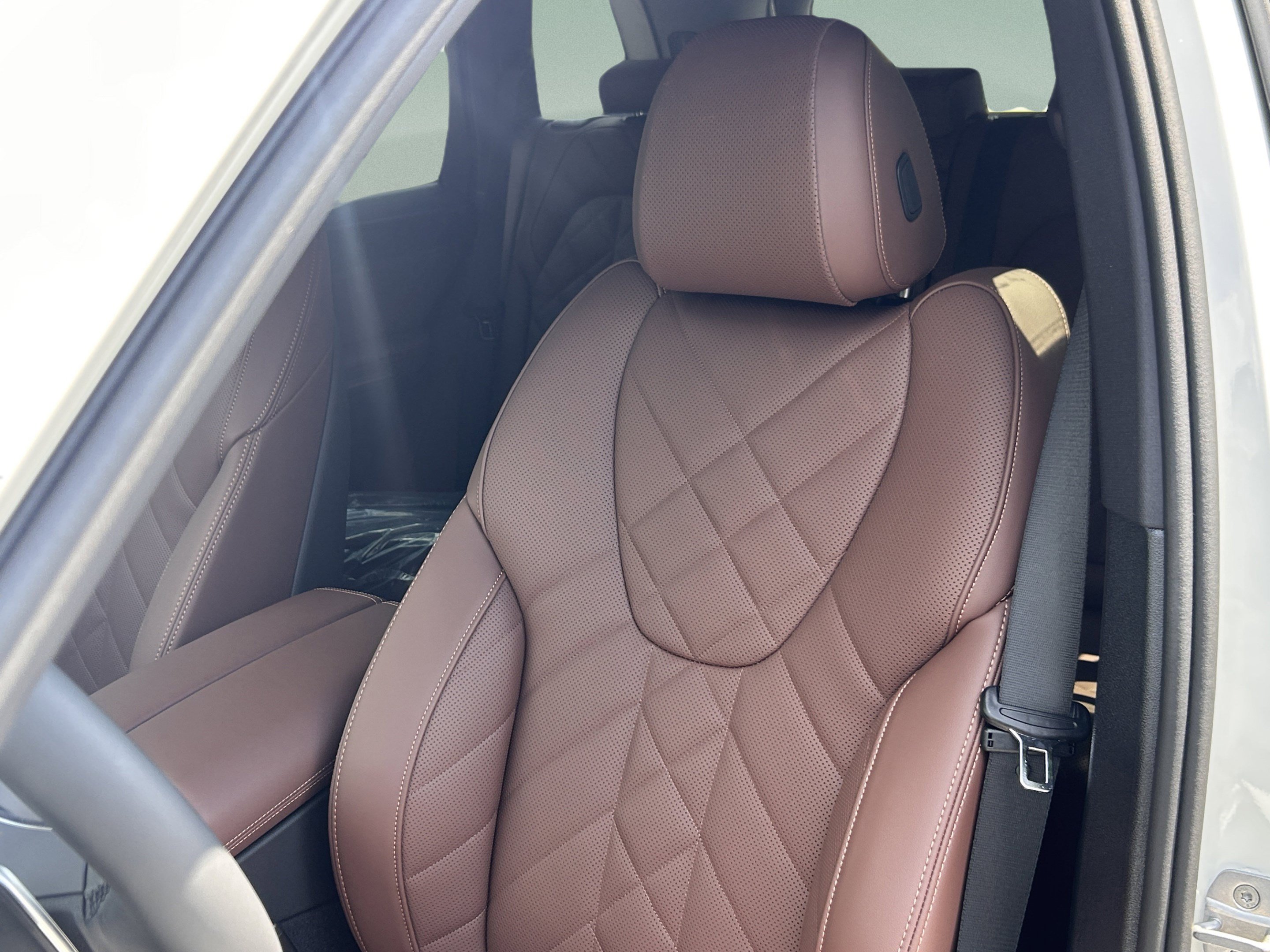 New 2026 BMW X5 xDrive40i w/ M Sport Package AWD/4WD image 19