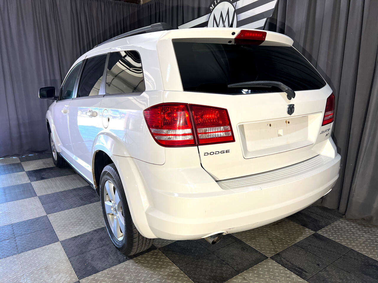Used 2010 Dodge Journey SXT w/ Flexible Seating Group image 14