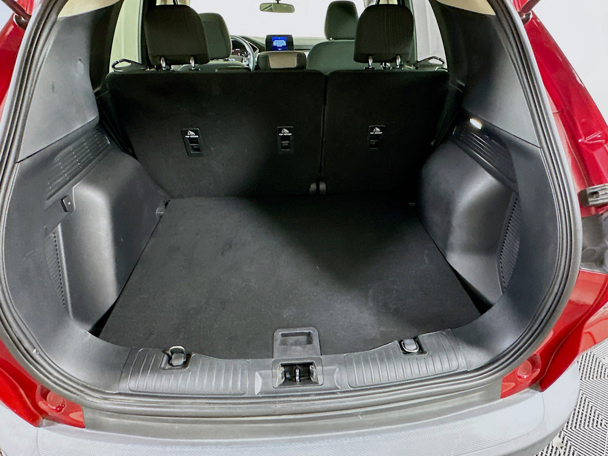 Used 2020 Ford Escape SE image 27