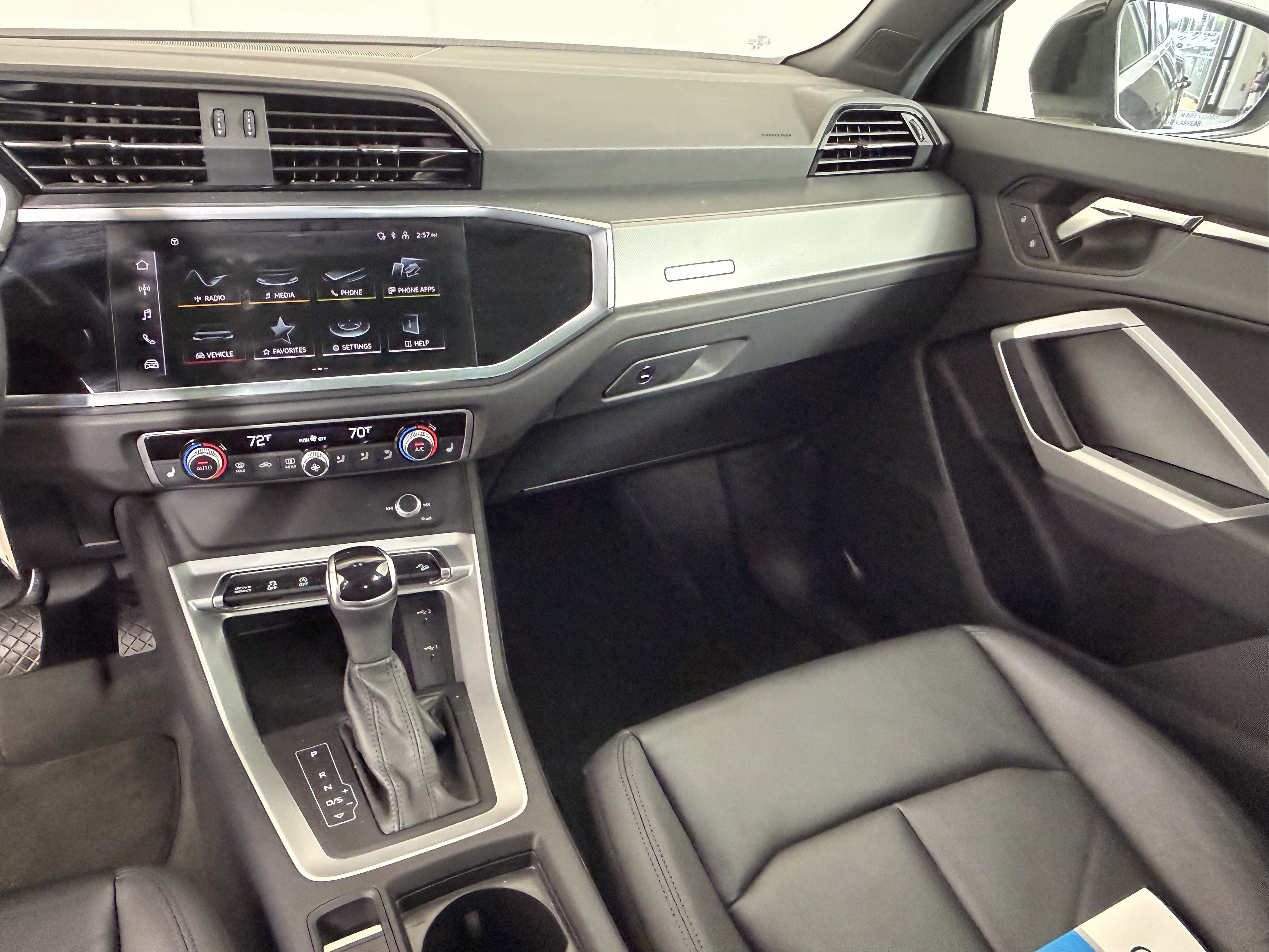 Used 2025 Audi Q3 2.0T Premium AWD/4WD image 4