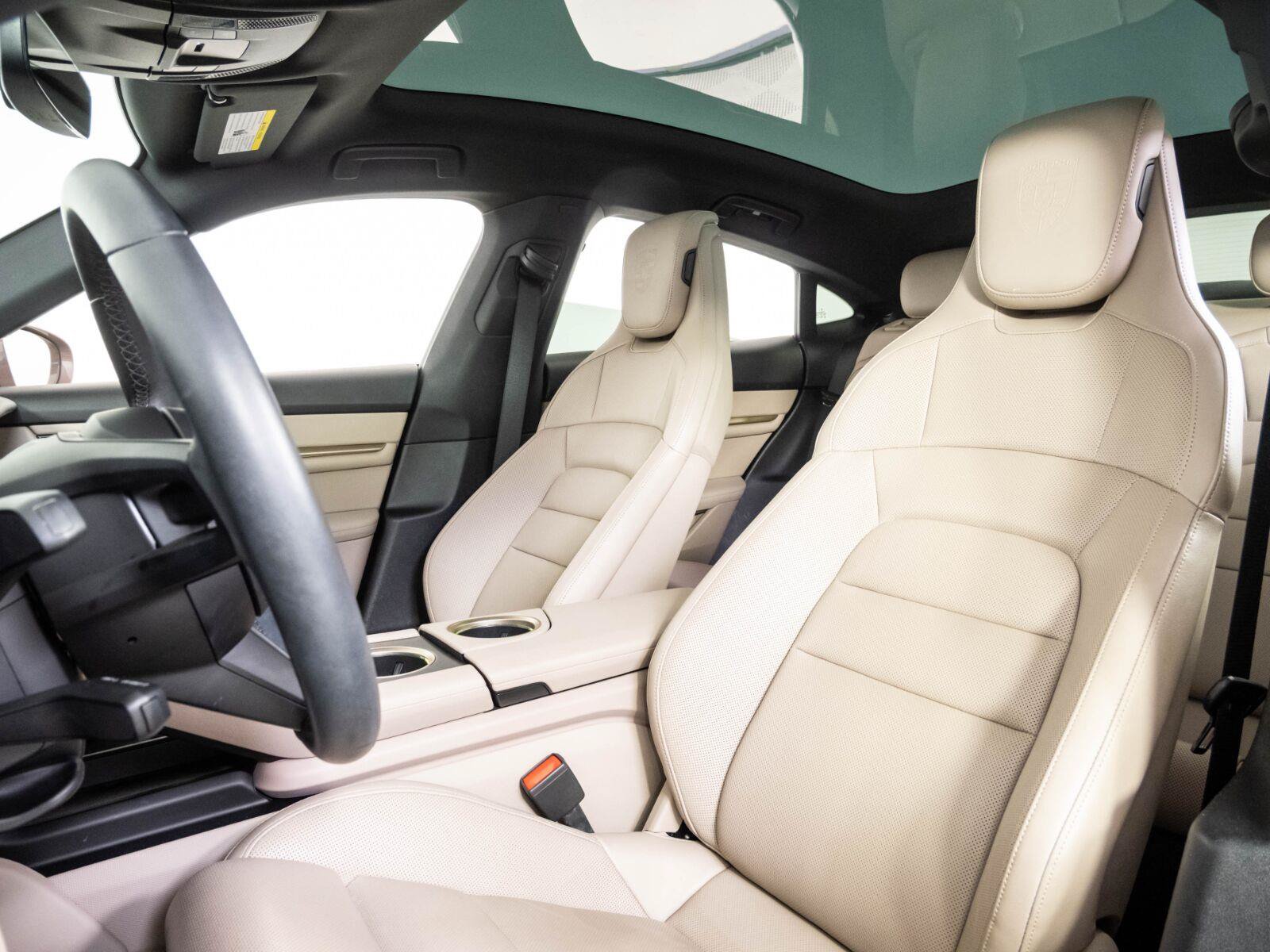Certified 2023 Porsche Taycan RWD image 5
