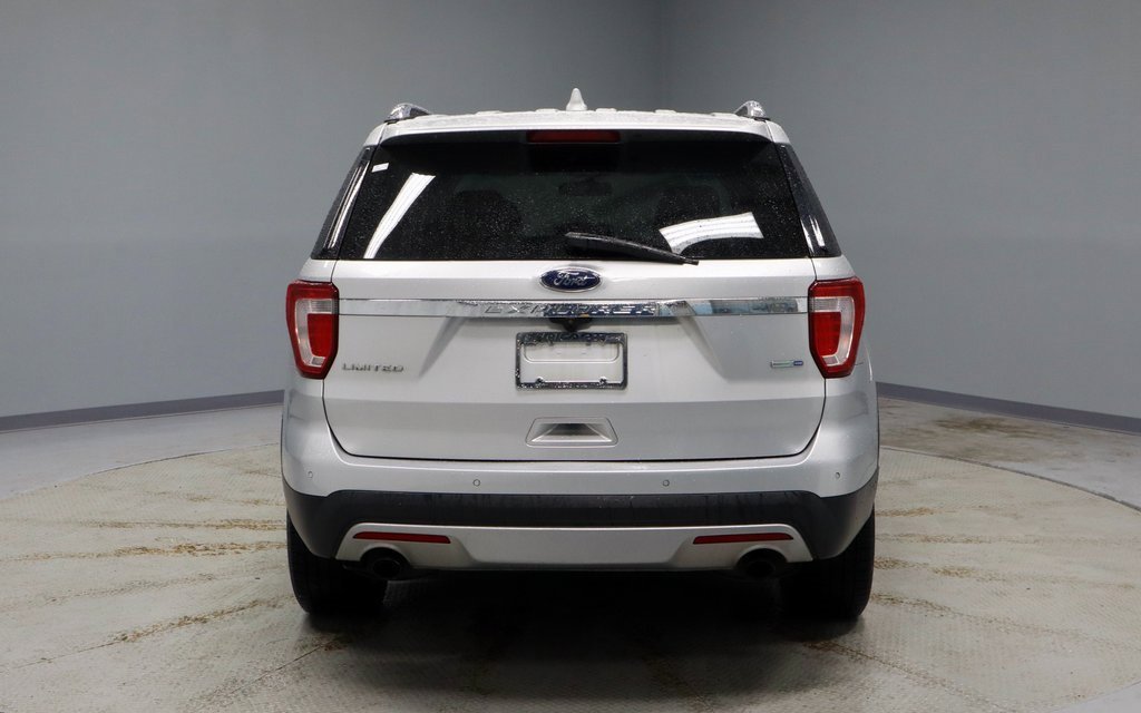 Used 2016 Ford Explorer Limited image 12