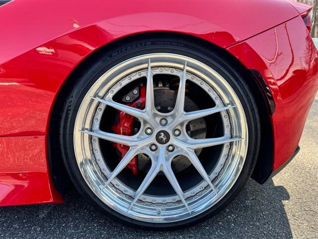 Used 2020 Ferrari F8 Tributo image 10