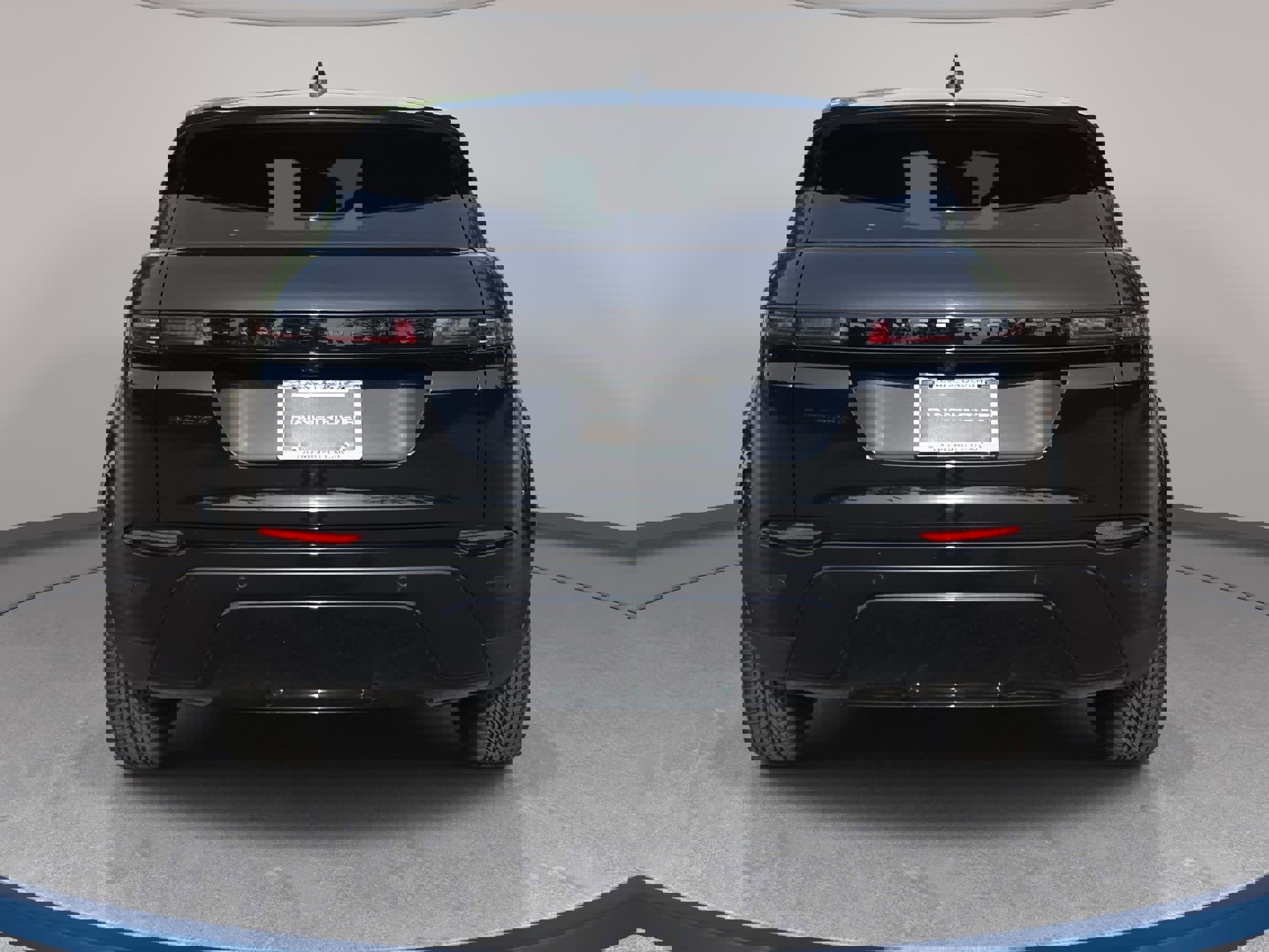 Certified 2024 Land Rover Range Rover Evoque S image 6