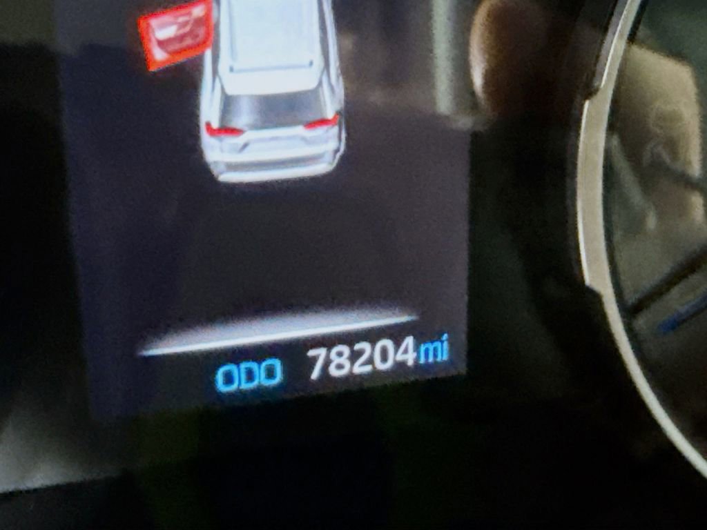 Certified 2021 Toyota RAV4 XLE w/ Convenience Package image 5