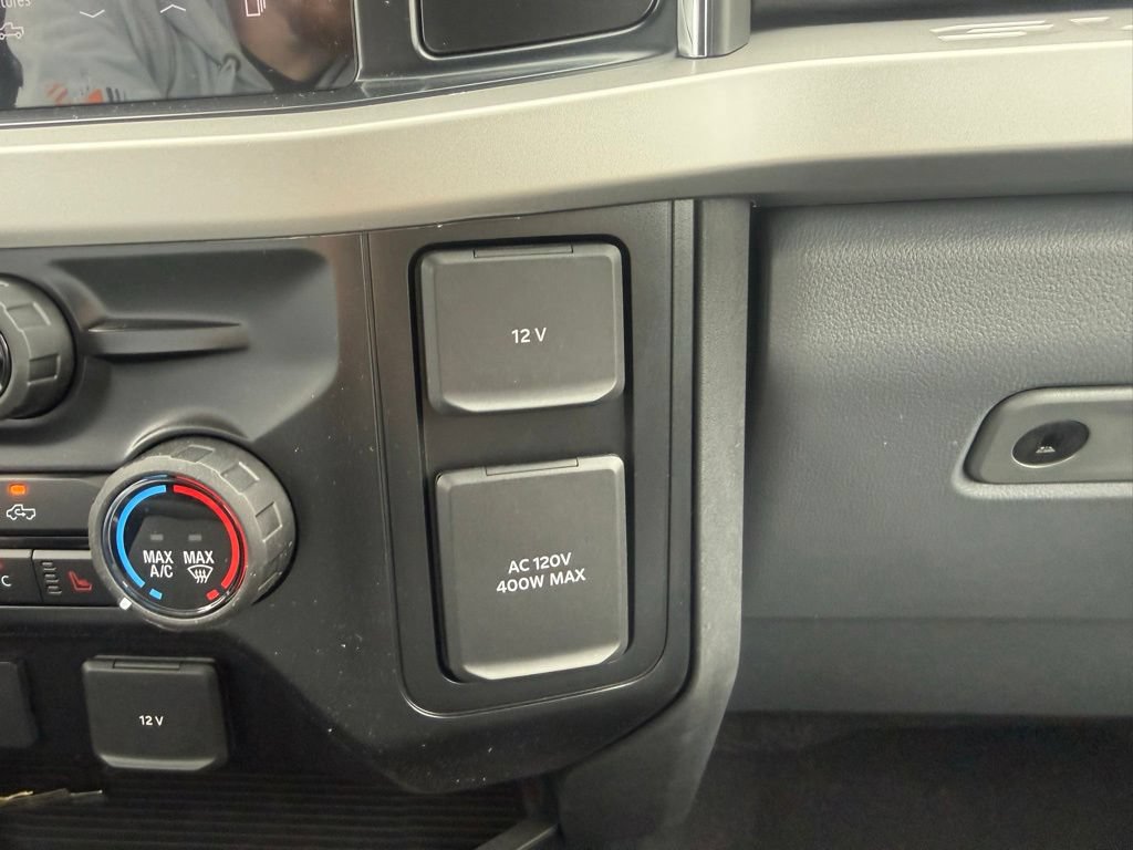 New 2026 Ford F250 XLT w/ XLT Premium Package AWD/4WD image 28