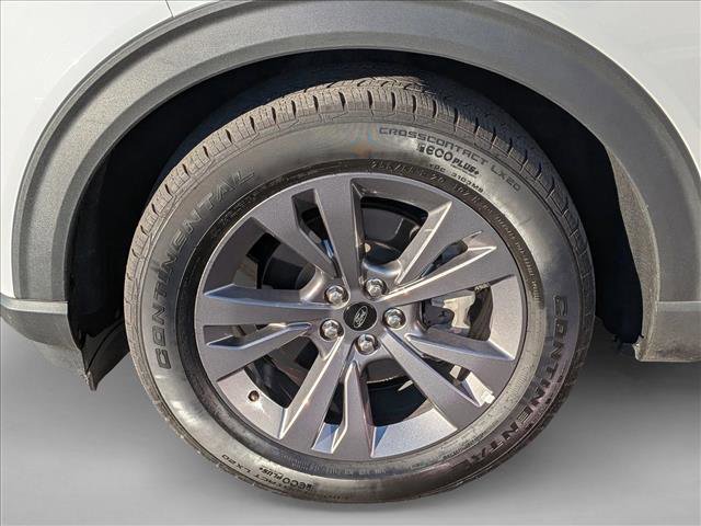 Used 2021 Ford Explorer XLT w/ Equipment Group 202A image 22