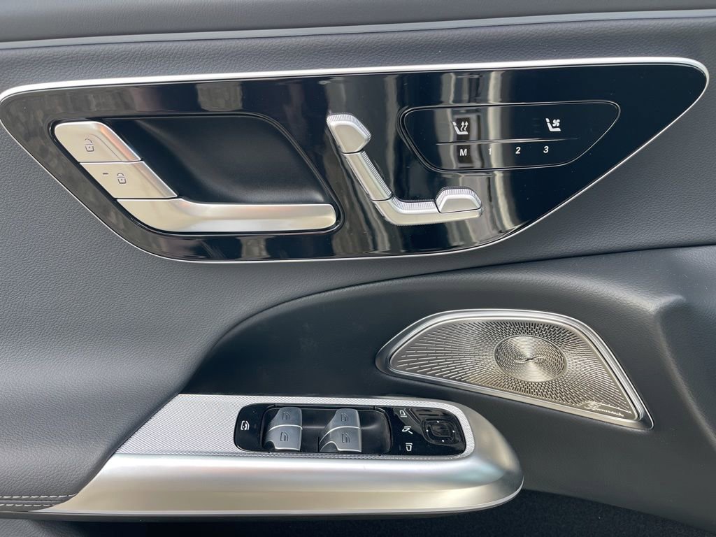New 2026 Mercedes-Benz E 350 4MATIC Sedan image 20