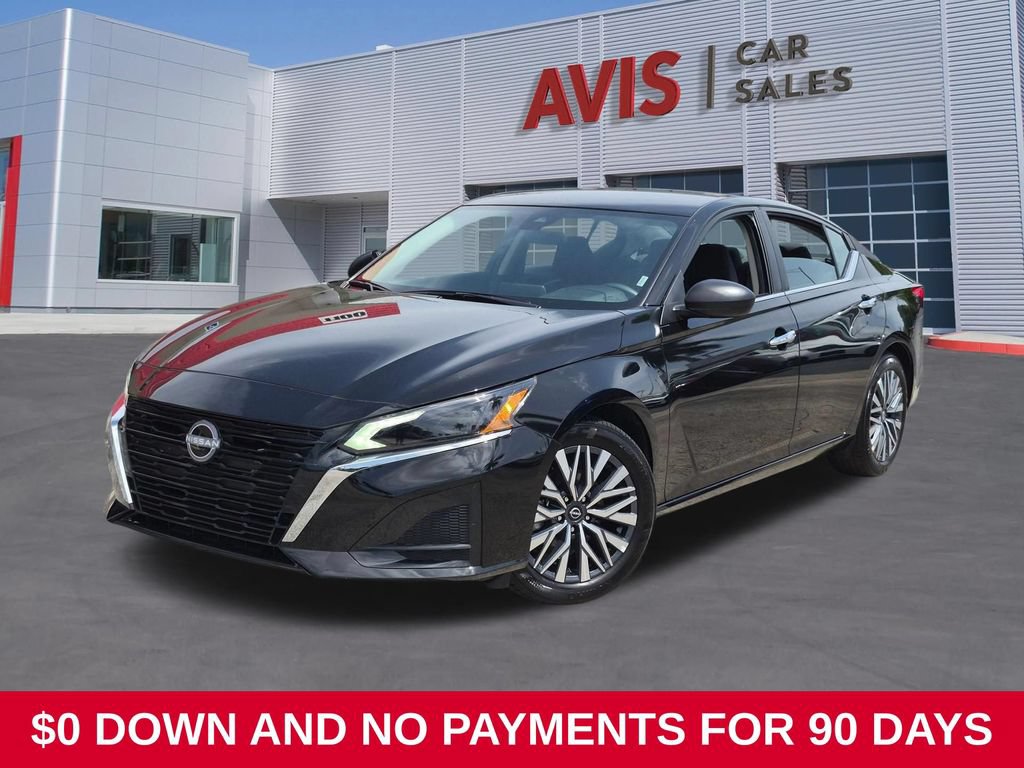 Used 2025 Nissan Altima 2.5 SV FWD image 1