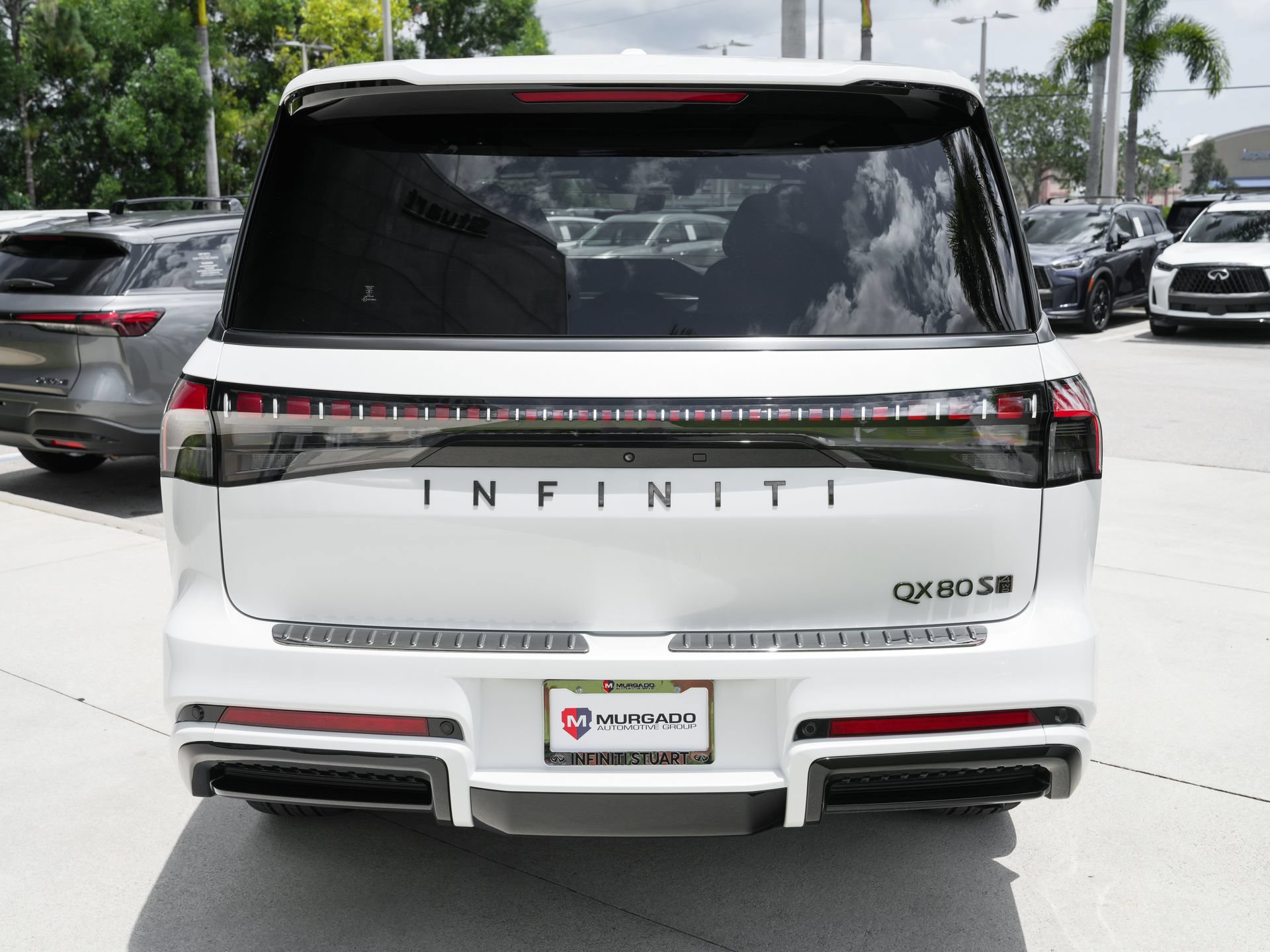 Certified 2026 INFINITI QX80 4WD w/ Sport Exterior Package image 23