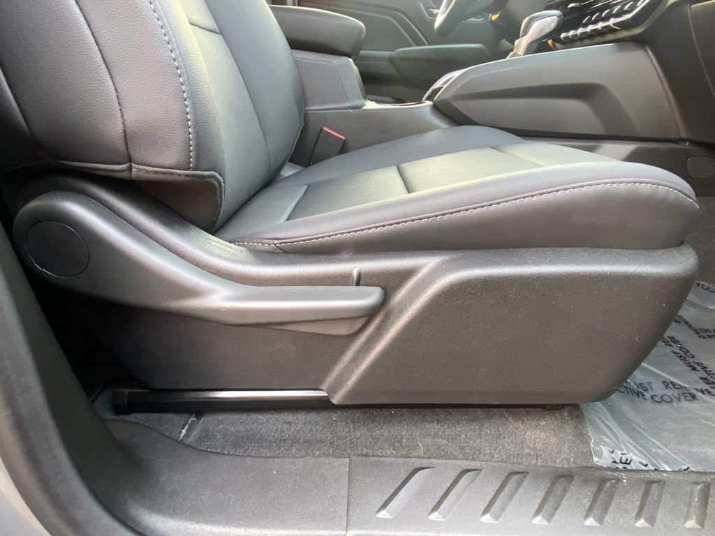Used 2024 Chevrolet Colorado LT w/ LT Convenience Package III AWD/4WD image 38
