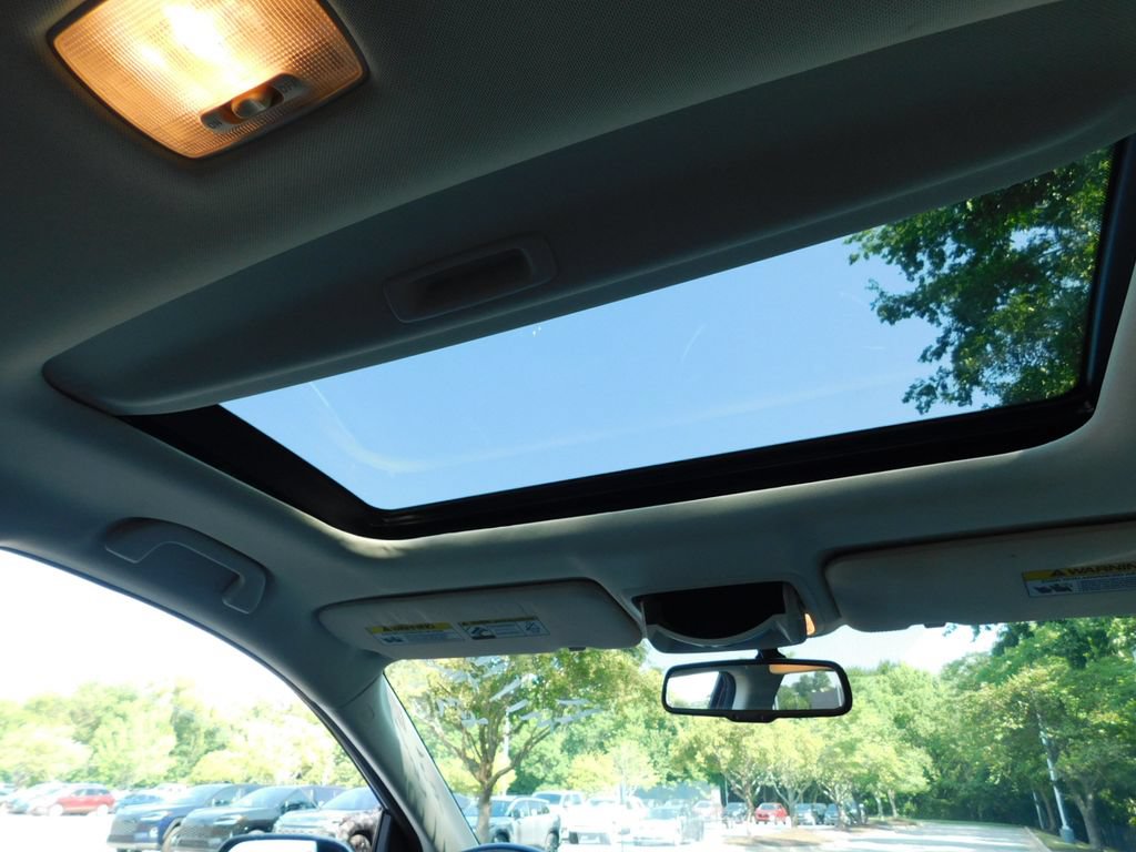 Used 2016 Honda CR-V EX-L image 6