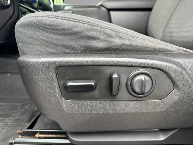 Used 2019 Chevrolet Silverado 1500 LT AWD/4WD image 10