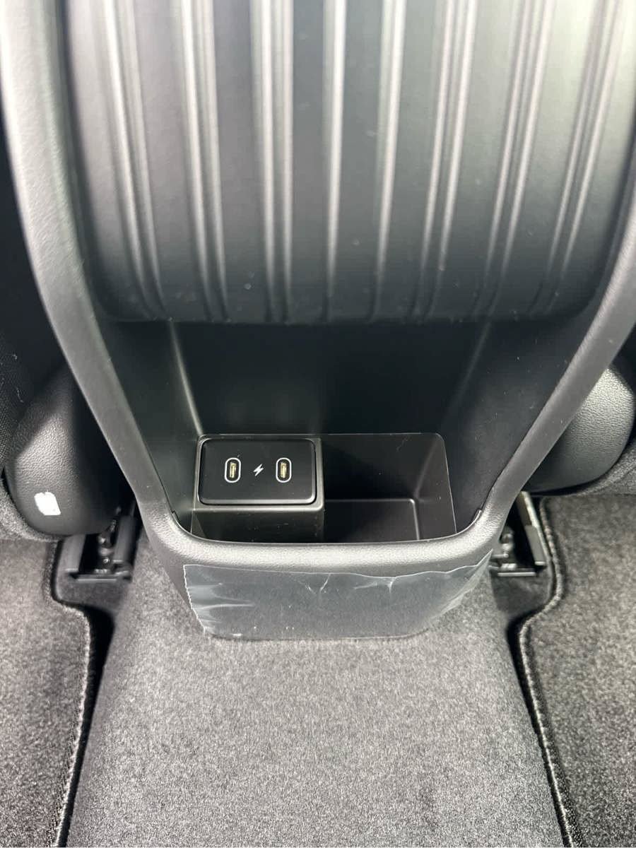New 2027 Hyundai Kona SE AWD/4WD image 35