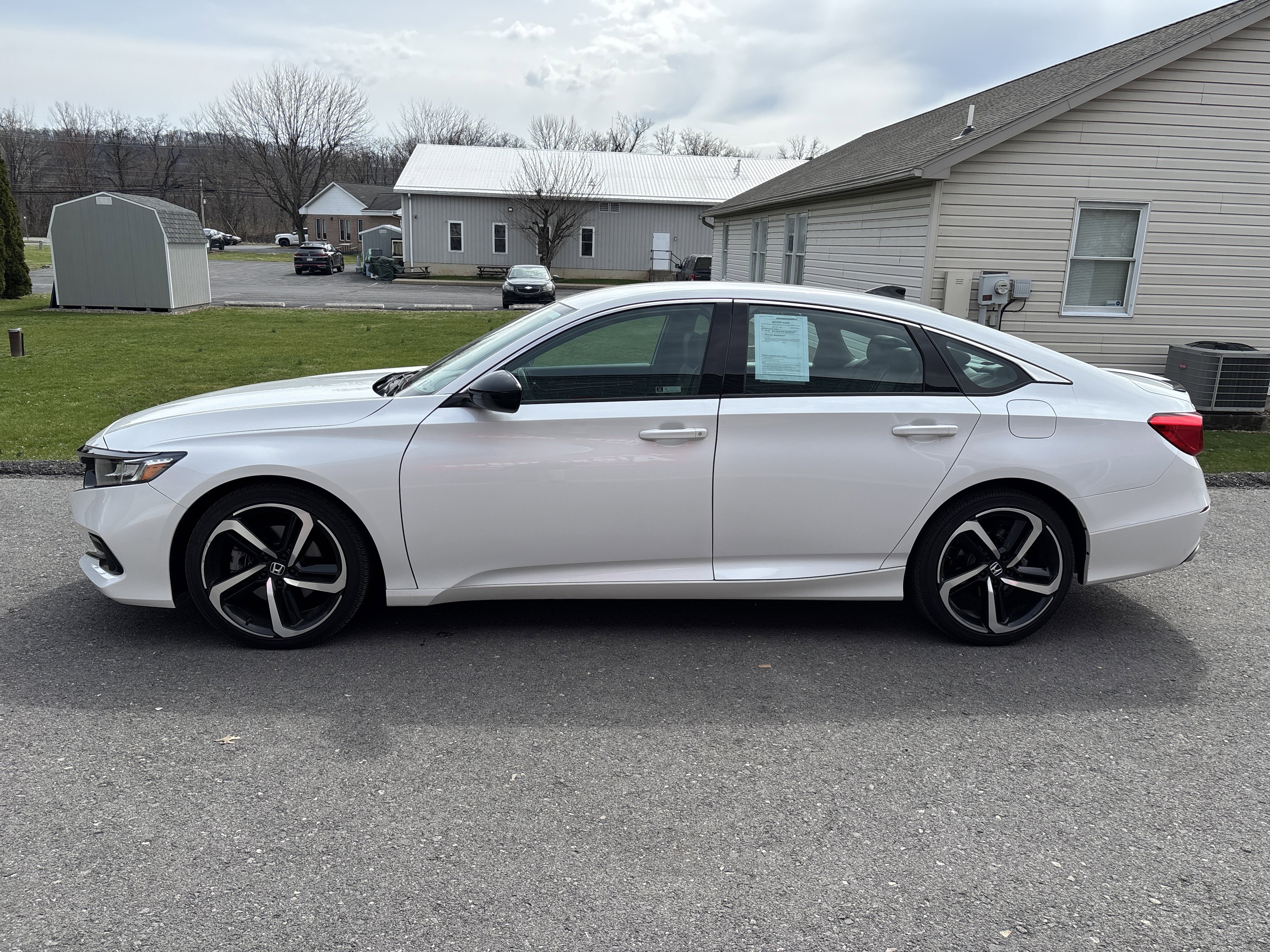 Used 2022 Honda Accord Sport image 7