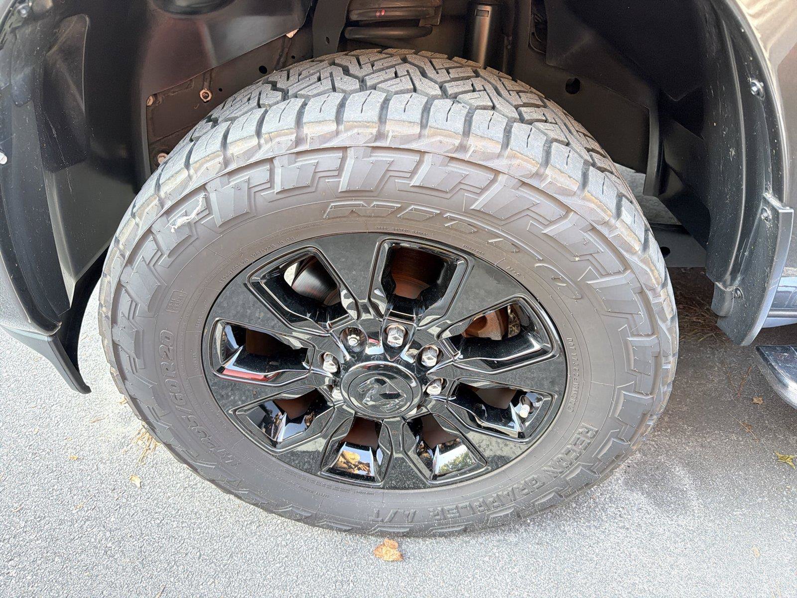 Used 2023 RAM 2500 Laramie AWD/4WD image 8
