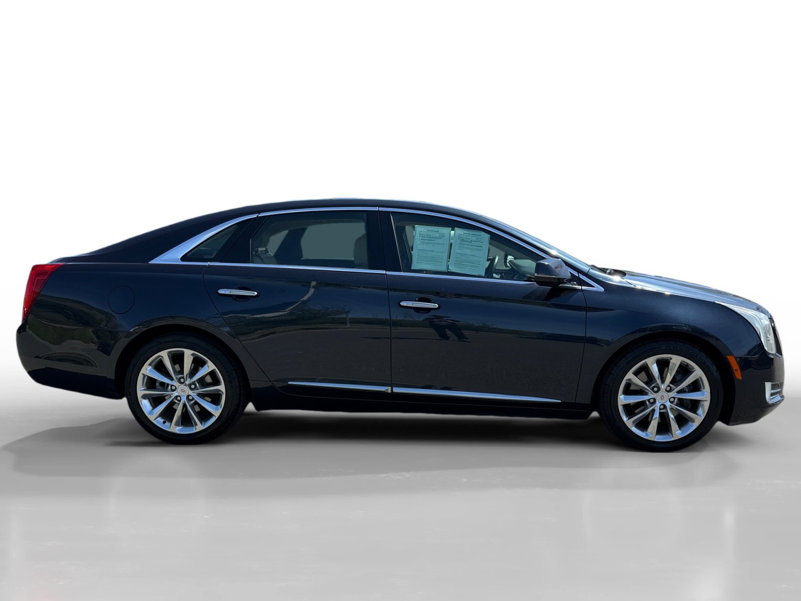 Used 2013 Cadillac XTS Luxury w/ Driver Awareness Package image 6
