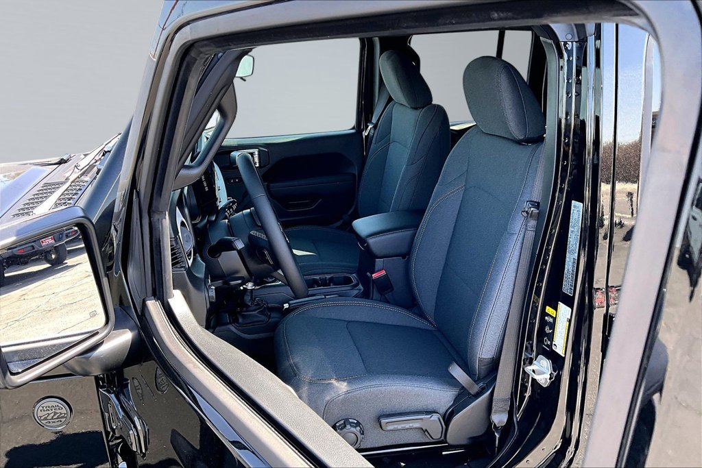 New 2026 Jeep Wrangler Unlimited Sport AWD/4WD image 3