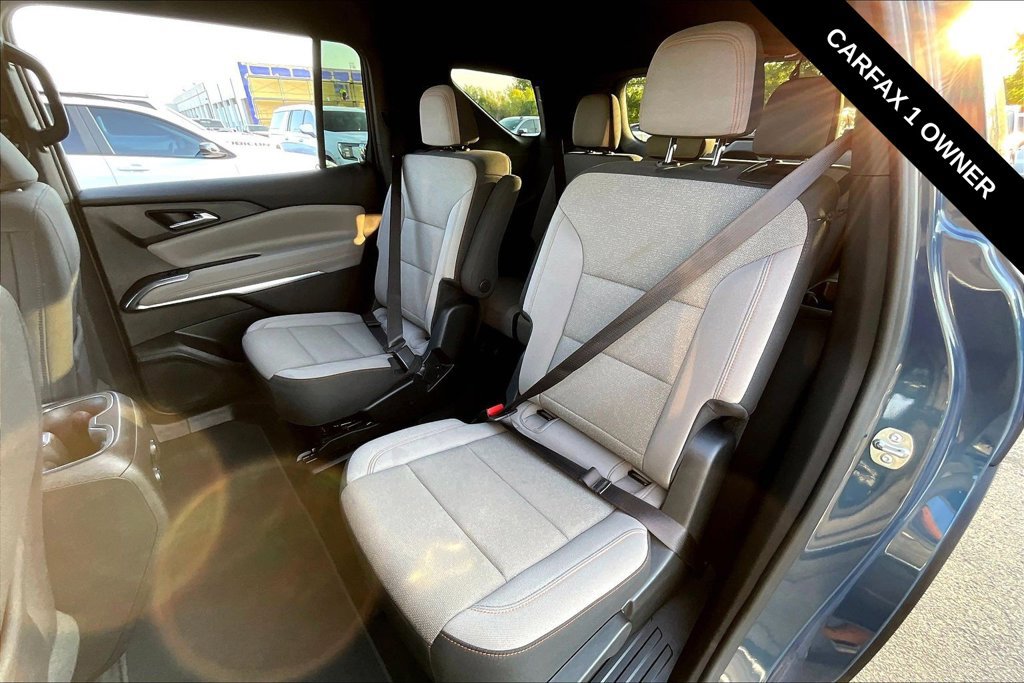 Used 2026 Chevrolet Traverse LT w/ Driver Confidence Package FWD image 7