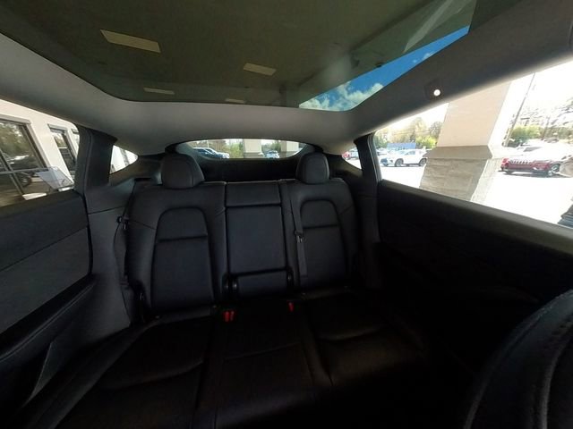 Used 2021 Tesla Model Y Long Range AWD/4WD image 31
