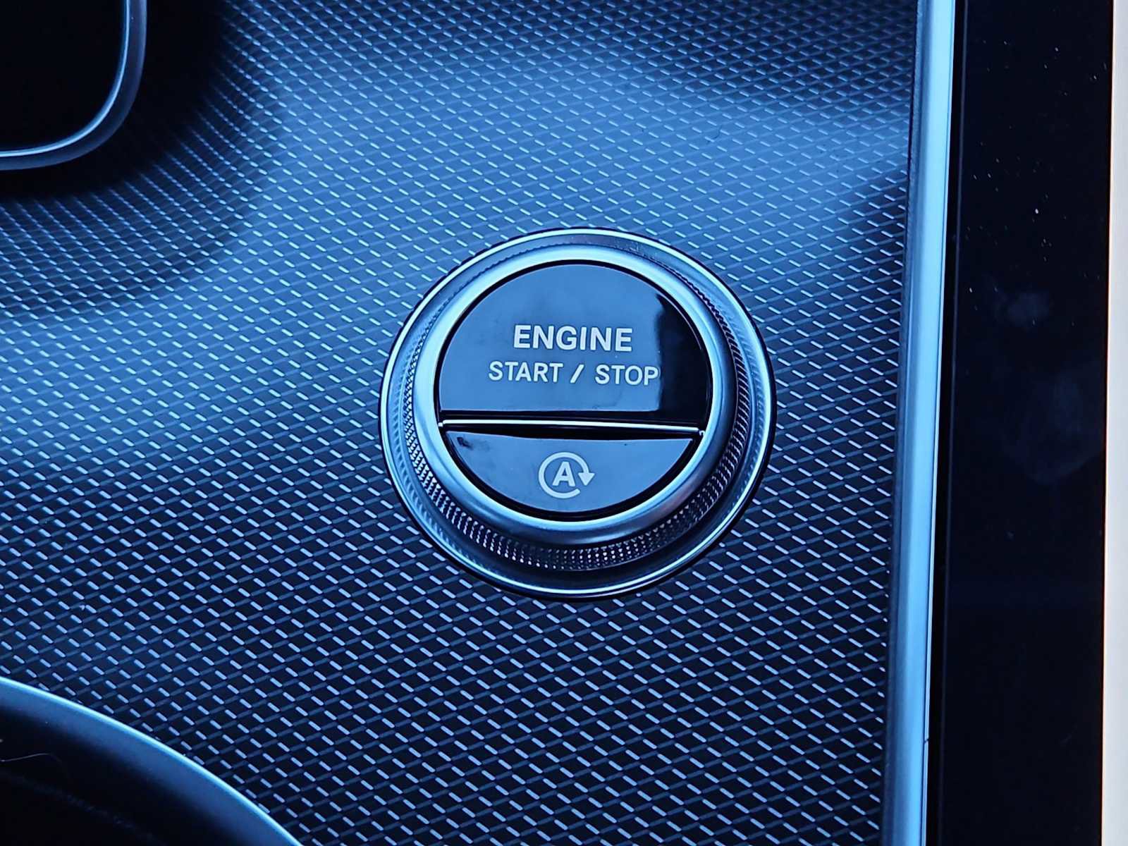 Used 2024 Mercedes-Benz C 300 4MATIC Sedan w/ Exclusive Trim Package image 26