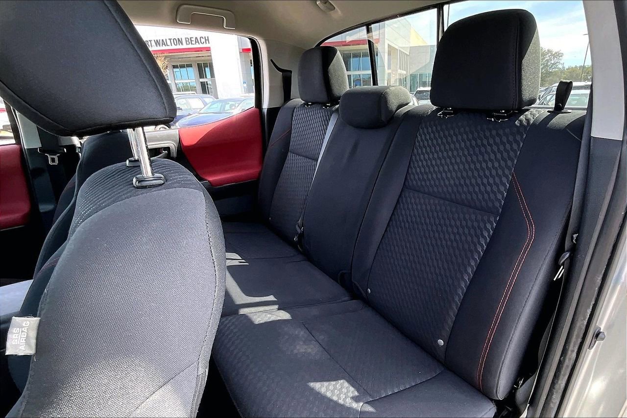 Used 2022 Toyota Tacoma SR5 image 19