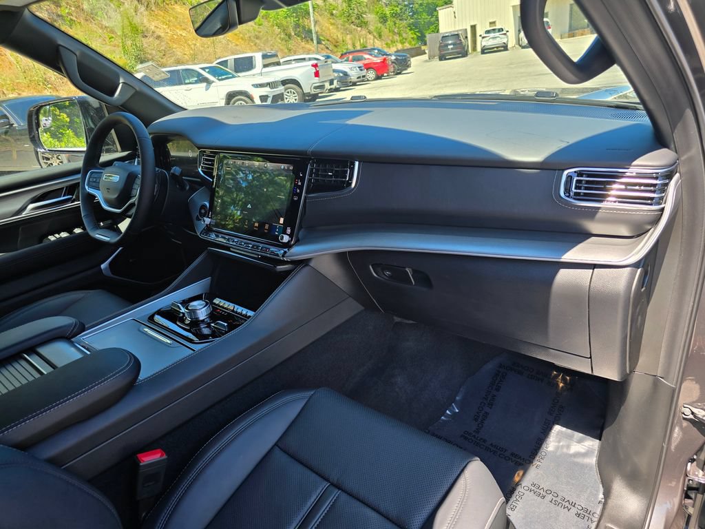 New 2026 Jeep Grand Wagoneer Limited AWD/4WD image 29