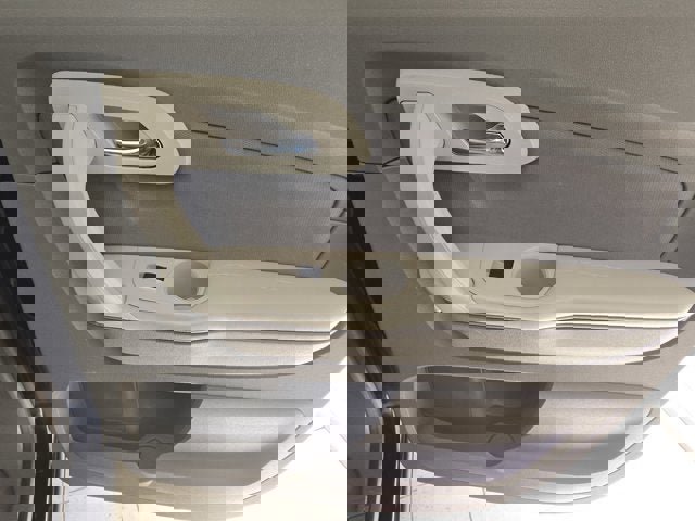 Used 2012 Chevrolet Traverse LS image 8