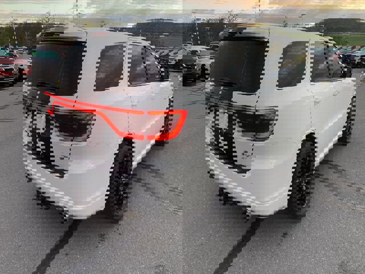 Used 2019 Dodge Durango R/T w/ Blacktop Package image 7