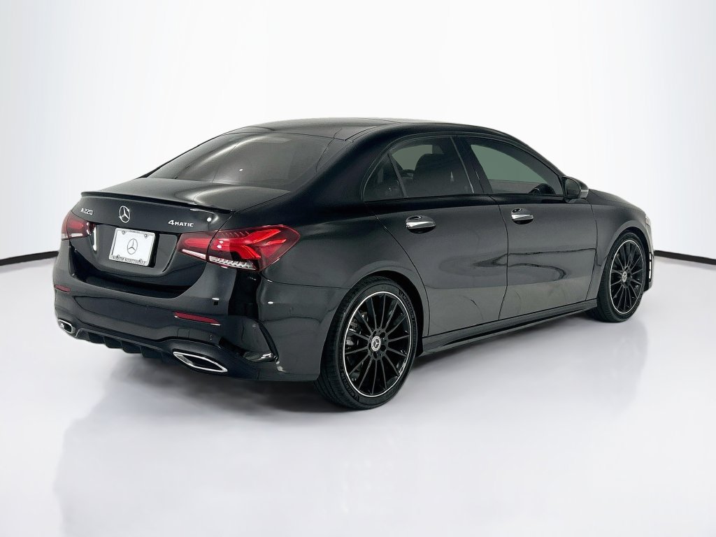 Used 2022 Mercedes-Benz A 220 4MATIC image 5