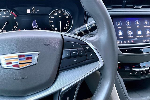 Used 2021 Cadillac XT5 Premium Luxury image 20