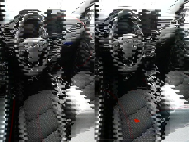 Certified 2023 Ford Escape ST-Line Select w/ Tech Pack #2 image 4