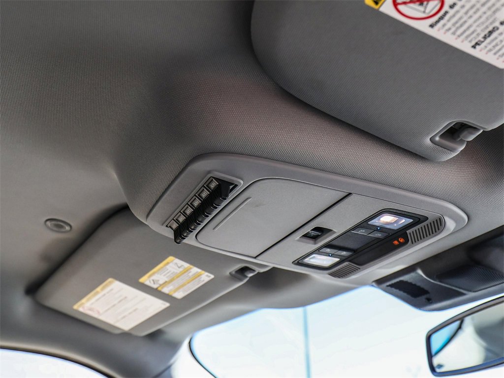 Used 2023 Ford F350 XLT image 18