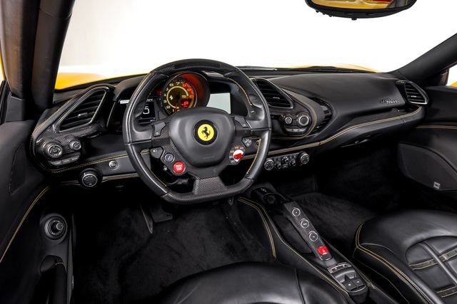 Used 2019 Ferrari 488 Spider RWD image 5