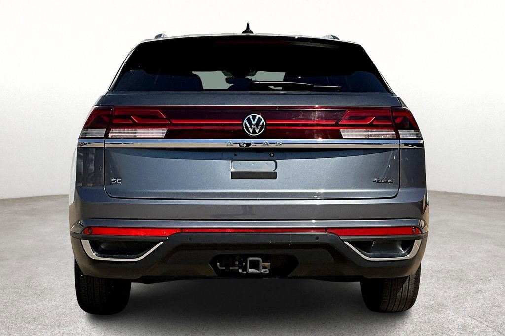 Used 2024 Volkswagen Atlas Cross Sport SE image 6