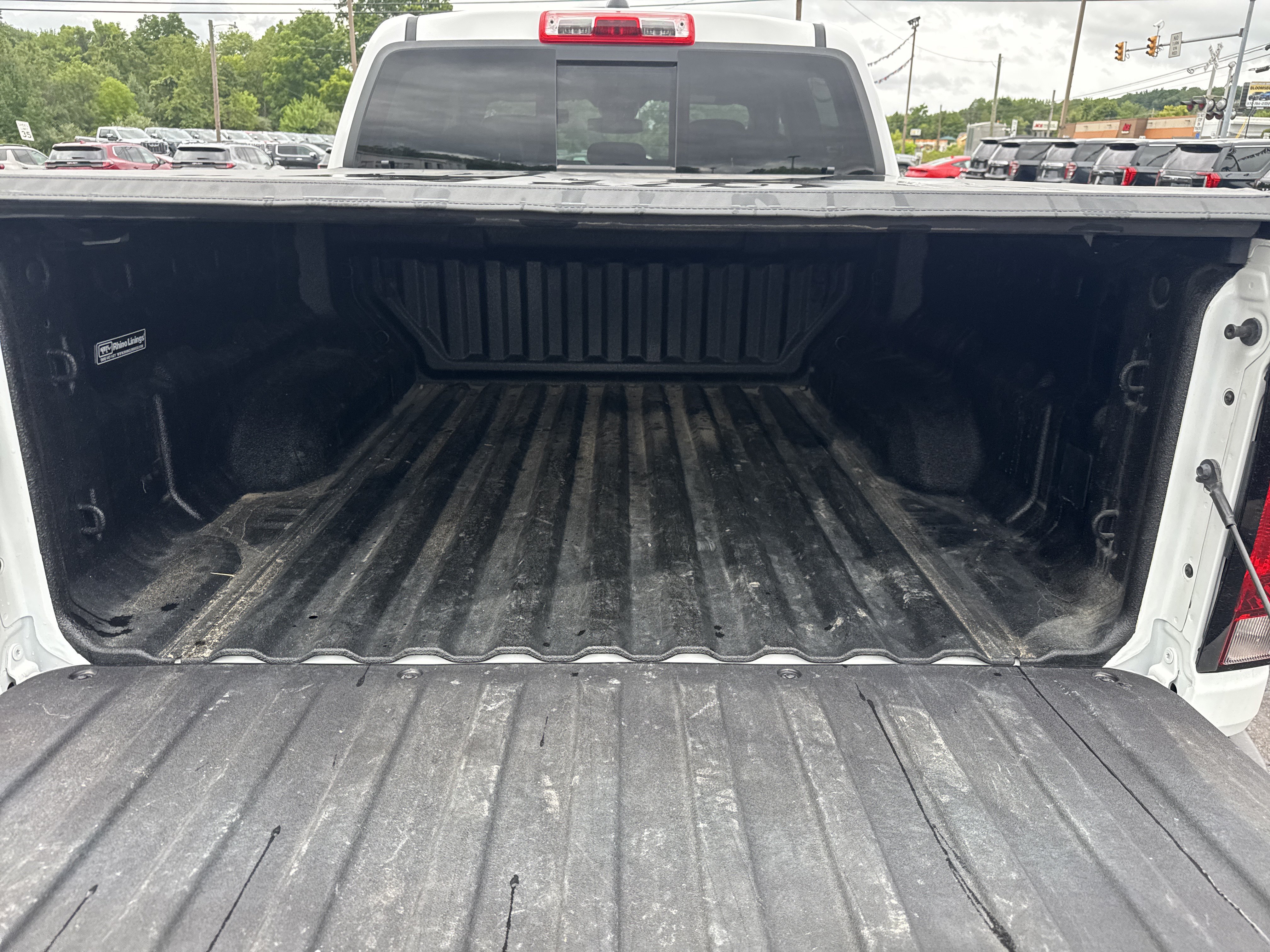 Used 2024 Chevrolet Colorado Trail Boss w/ Safety Package AWD/4WD image 5