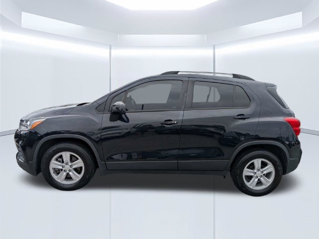 Used 2021 Chevrolet Trax LT w/ LT Convenience Package FWD image 8