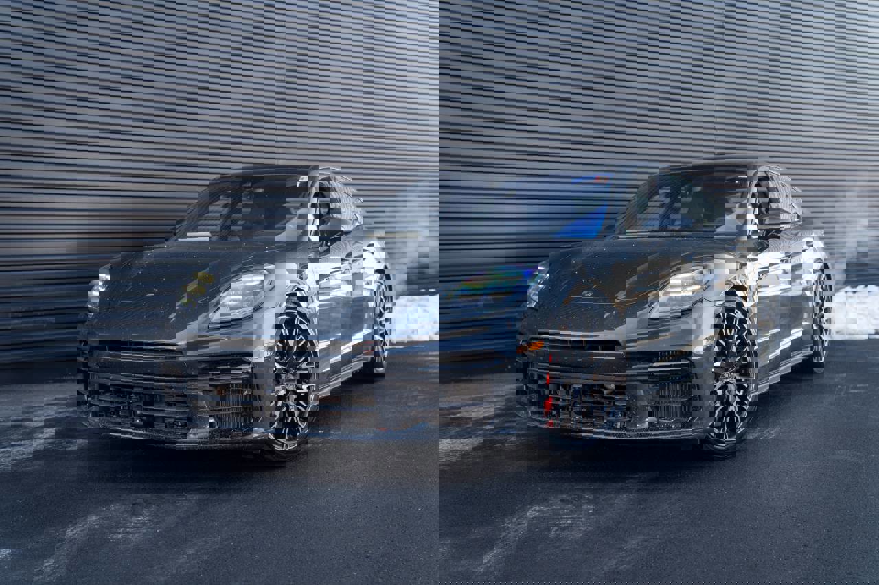 New 2026 Porsche Panamera Turbo image 1