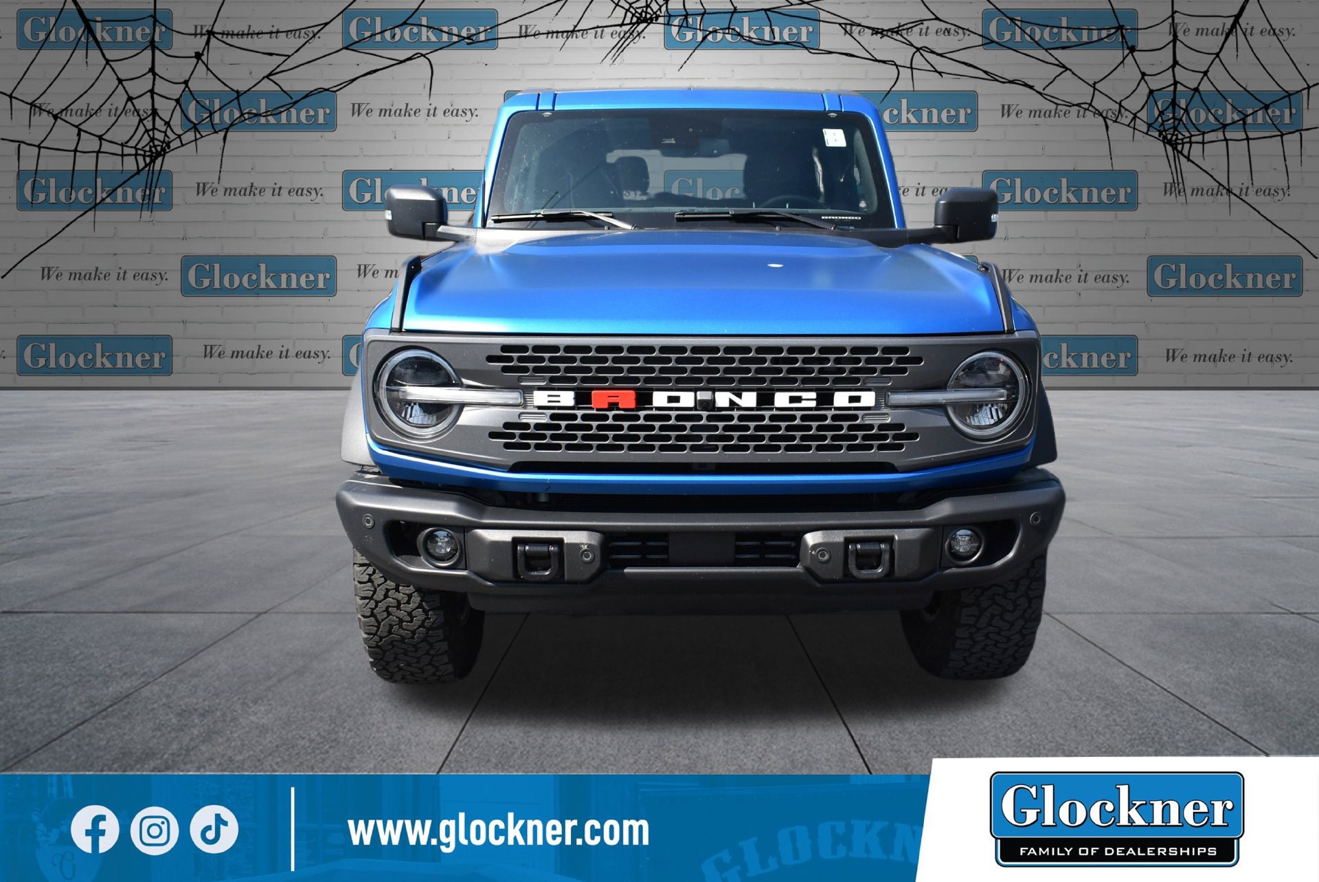 Used 2023 Ford Bronco Badlands AWD/4WD image 2