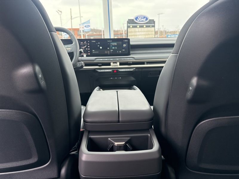 New 2027 Kia Telluride S w/ Towing Package image 25