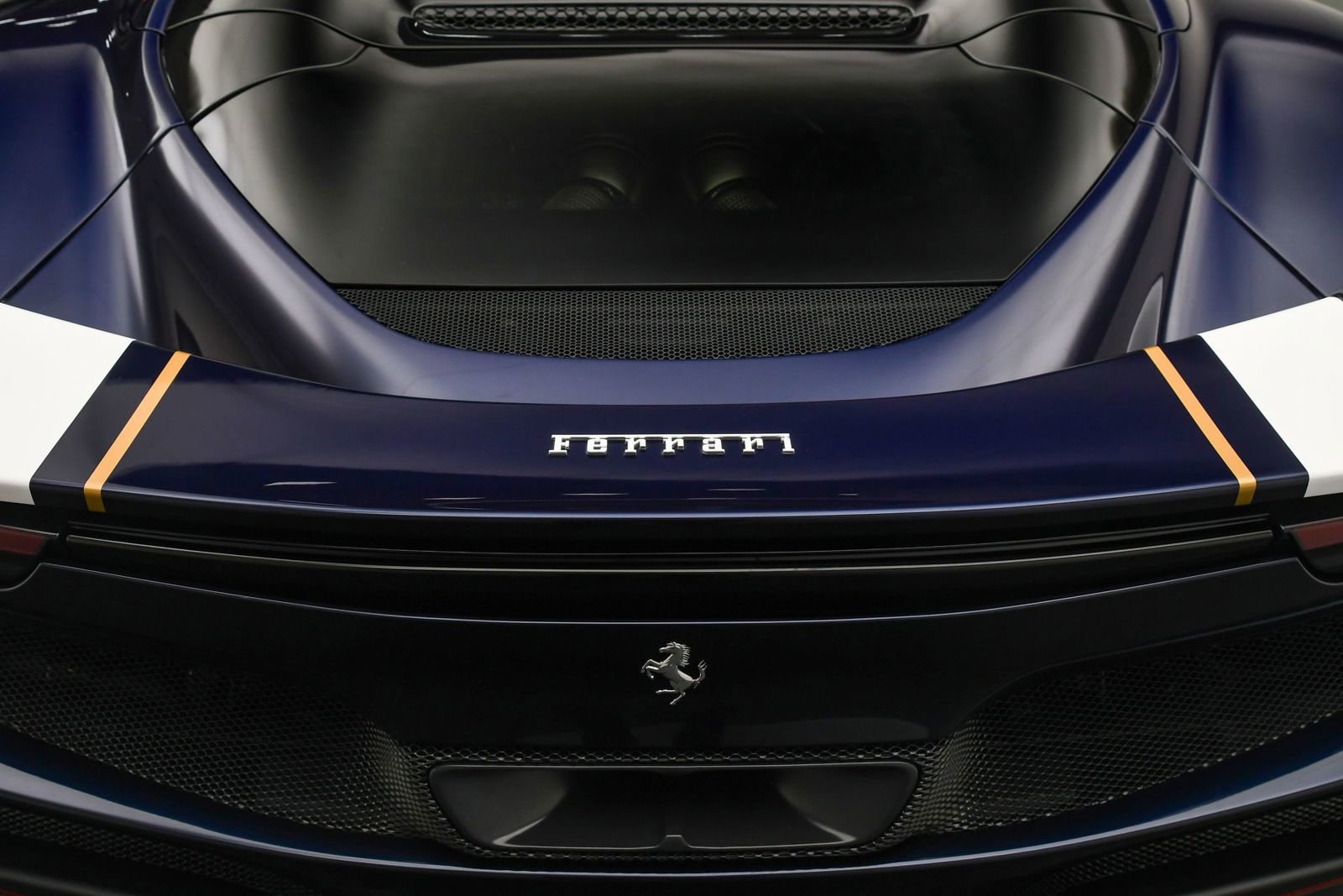 Used 2025 Ferrari 296 GTS RWD image 23