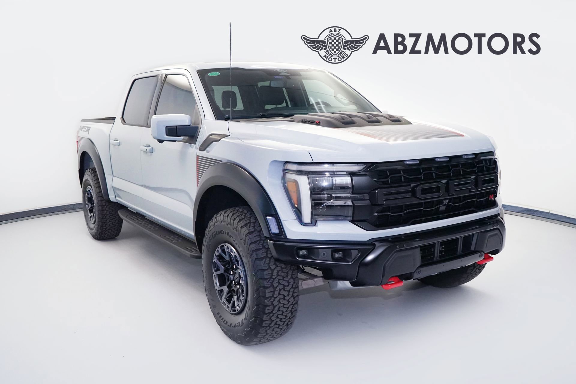 Used 2025 Ford F150 Raptor w/ Equipment Group 803A Raptor R video 1