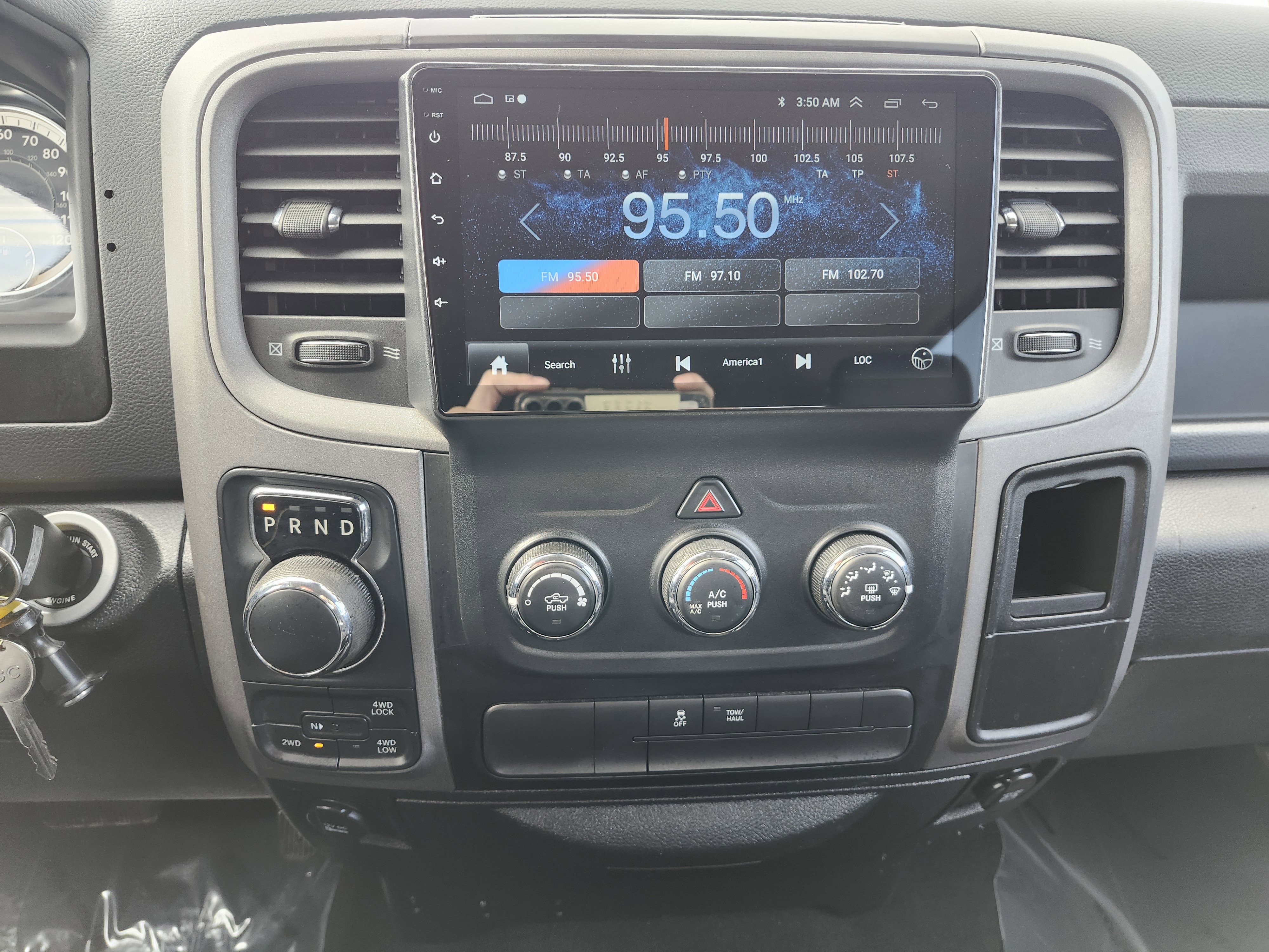Used 2016 RAM 1500 Express image 28
